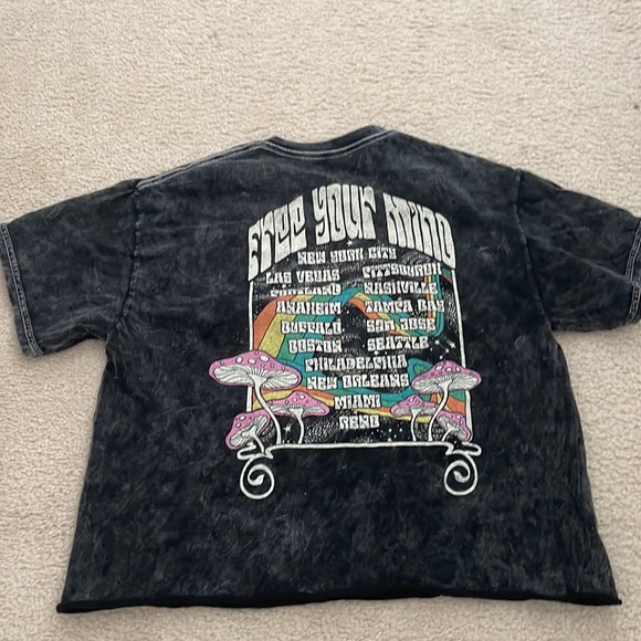 Fifth Sun: Black / M(6) - Picture 2 of 2